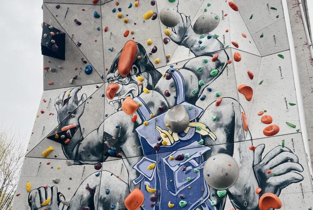 Instagram post from foodtours.eu. This post is in position 3.