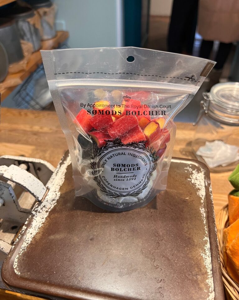 Instagram post from foodtours.eu. This post is in position 4.